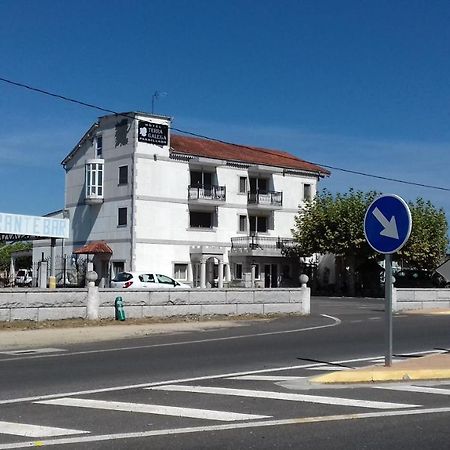 Hotel Terra Galega Monforte De Lemos Buitenkant foto