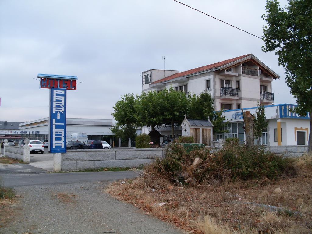 Hotel Terra Galega Monforte De Lemos Buitenkant foto