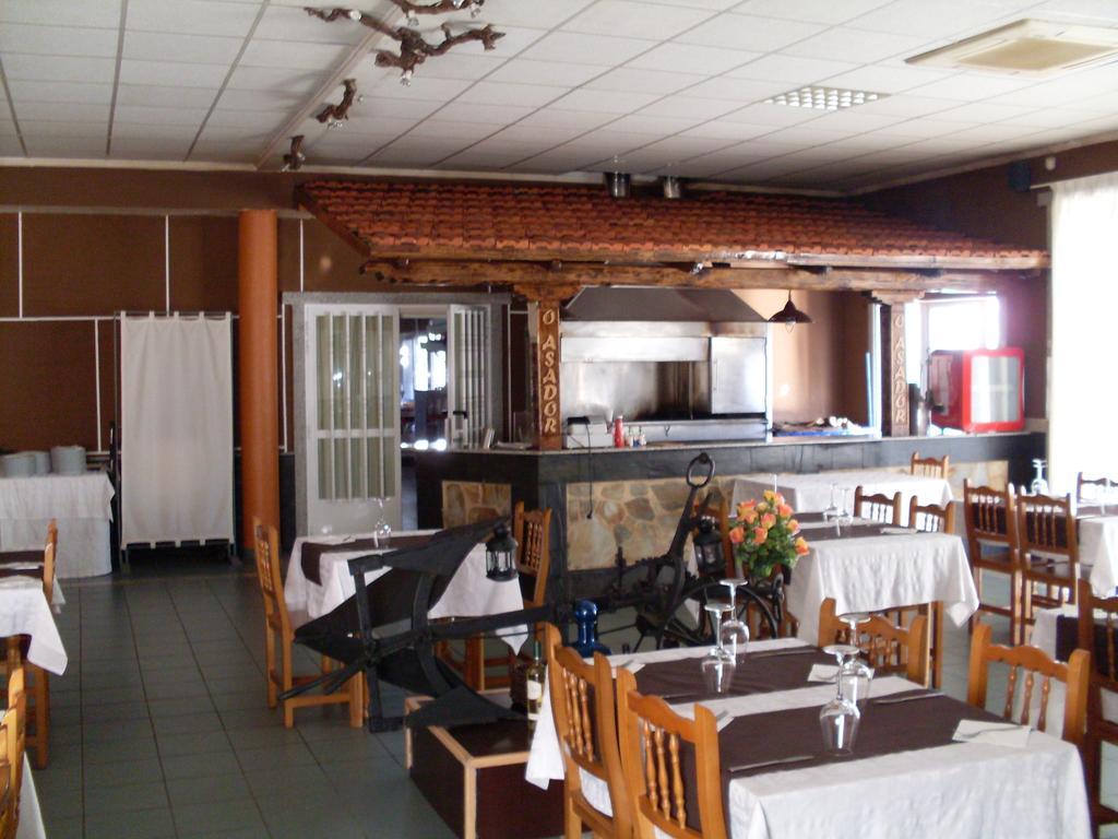 Hotel Terra Galega Monforte De Lemos Buitenkant foto