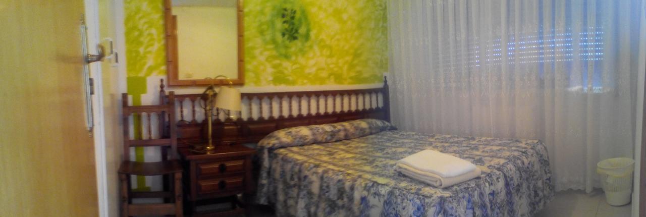 Hotel Terra Galega Monforte De Lemos Buitenkant foto