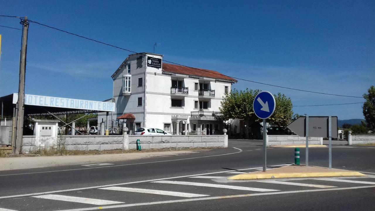 Hotel Terra Galega Monforte De Lemos Buitenkant foto